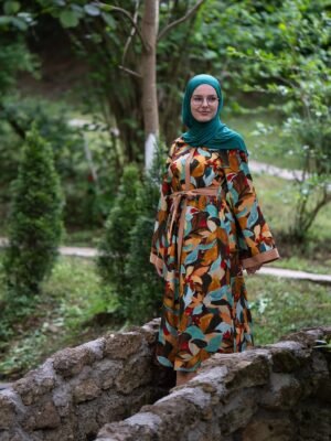 Laneni ogrtač i suknja